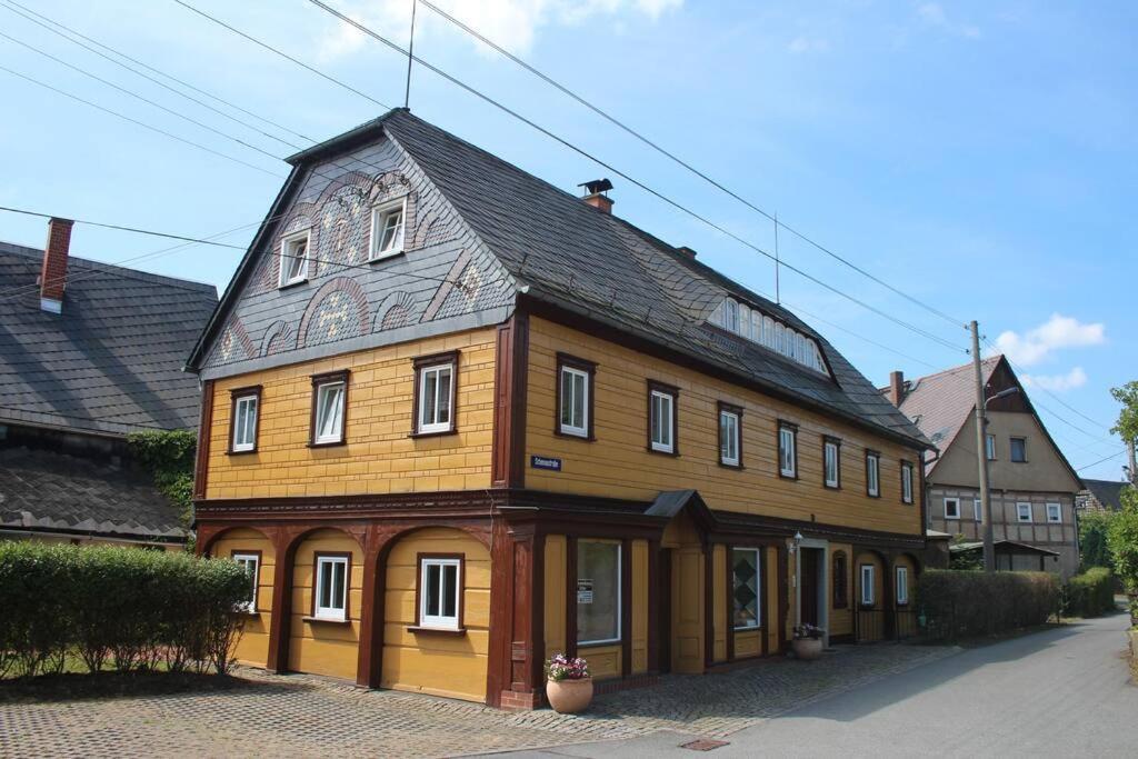 Rustikales Studio-Apartment Blockstube Im Haus Selma Grossschoenau Luaran gambar